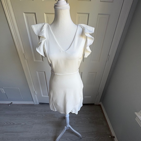 NWT TCEC Hannah Bo wrap dress, S - Picture 1 of 5